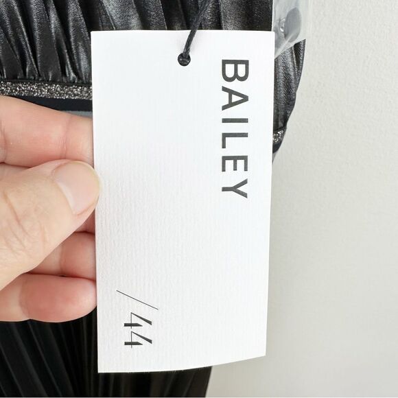 Bailey 44‎ Women Madison Metallic Micro Pleated Asymmetrical Halter Dress Sz 6 - Picture 14 of 14